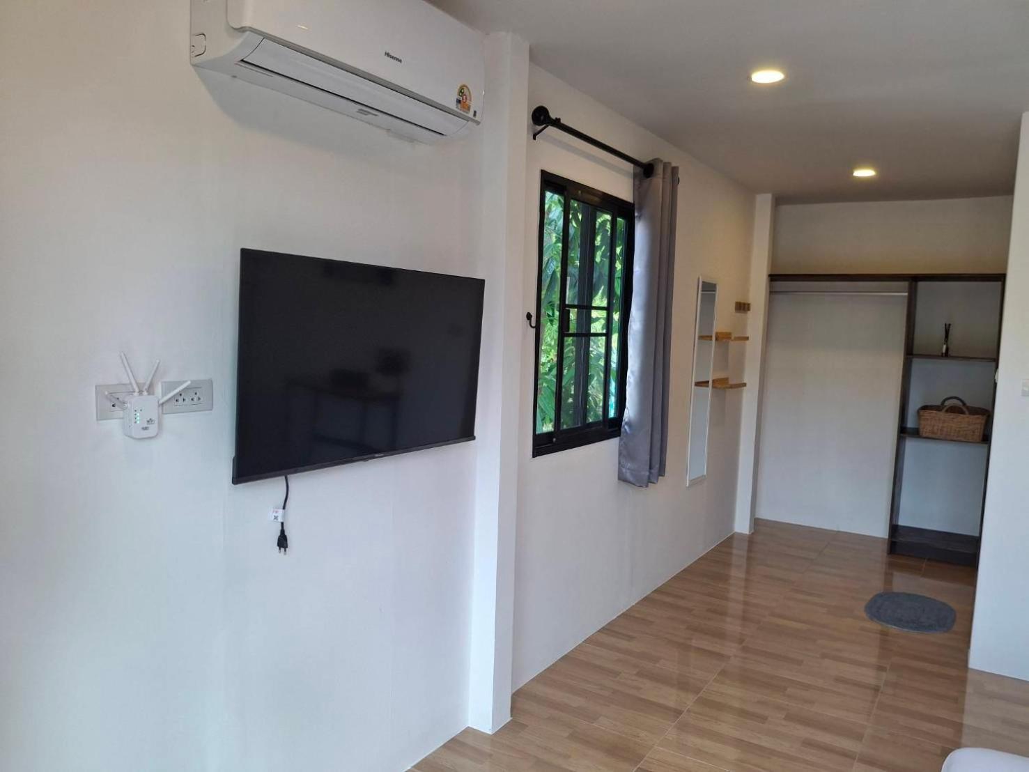 Homlomchomsuan หอมลมชมสวน Appartement Ban Mai  Kamer foto